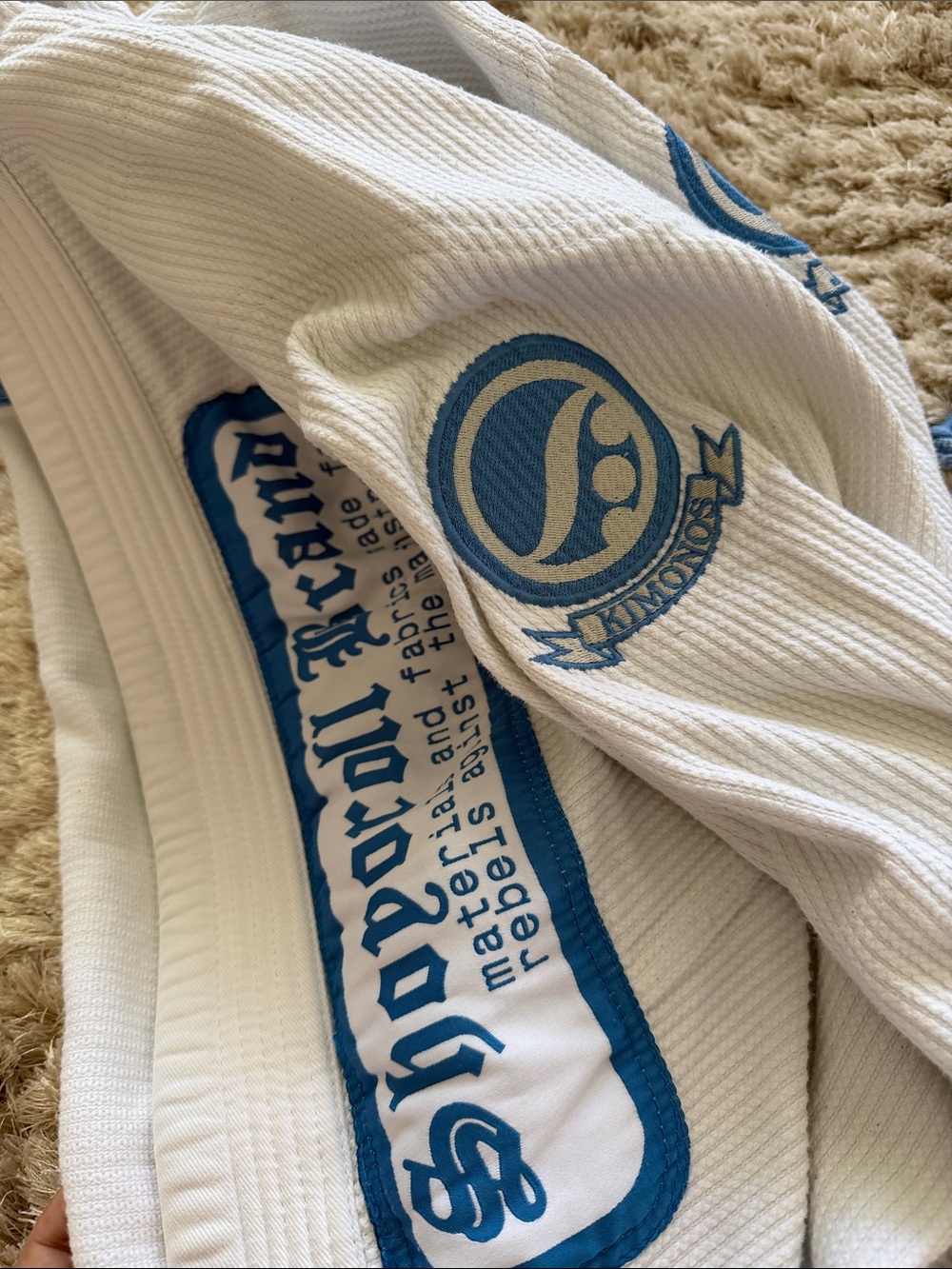 Shoyoroll Women's White And Blue Brazilian Jiu-Jitsu Gi View 2